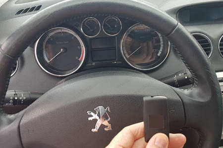 PEUGEOT 308 2010