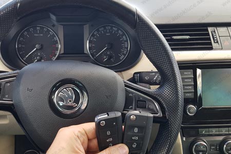 SKODA OCTAVIA 2017
